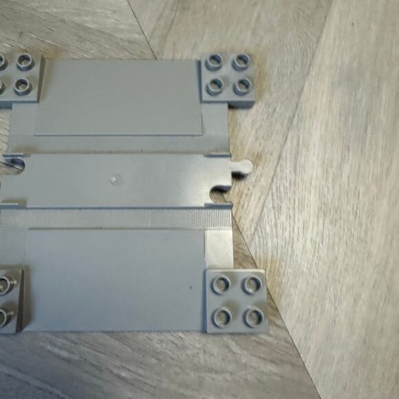 Lego Duplo 6391 Train Track with Ramps for Car Crossing Gray - Picture 4 of 6
